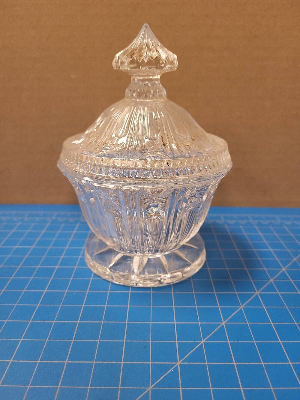 Vintage Clear Glass Candy Dish Bowl with Lid Covered Bon Bon Footed Decor